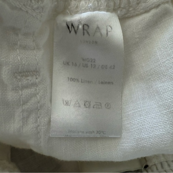 Wrap London Linen Elastic Waist Shorts Size 12 EUC - Picture 4 of 4